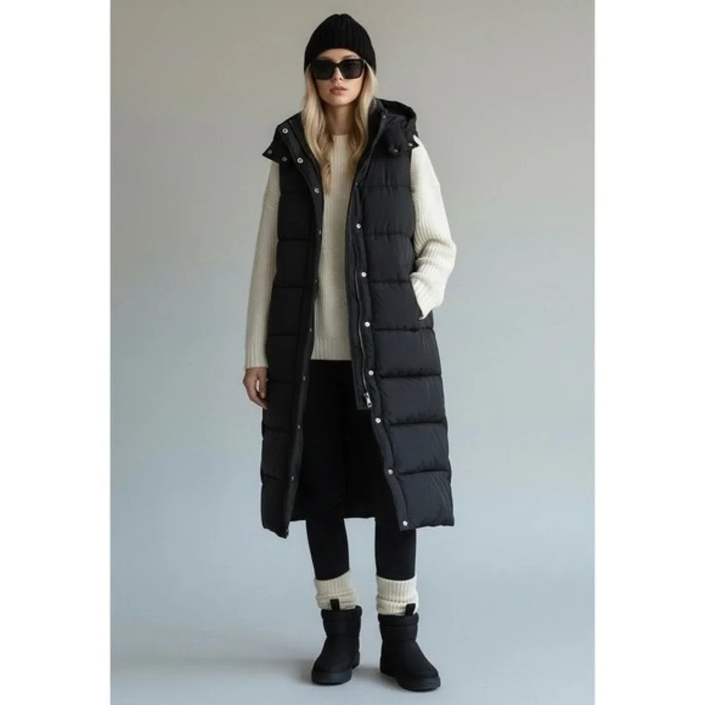 NEW Womens Small Black Long Puffer Vest Hooded Sleeveless Quilted Side Snaps - Picture 1 of 8